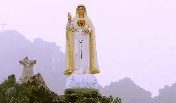 Kết tháng Mân Côi