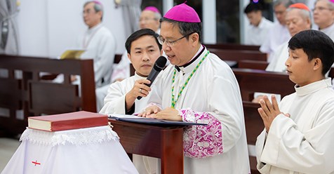 “Chúa sai tôi đến để sống với con người tại miền đất Phan Thiết, cả người Công giáo lẫn không Công giáo...”