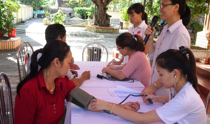 Caritas giáo phận Hải Phòng tổ chức khám bệnh, tư vấn sức khỏe và phát thuốc miễn phí