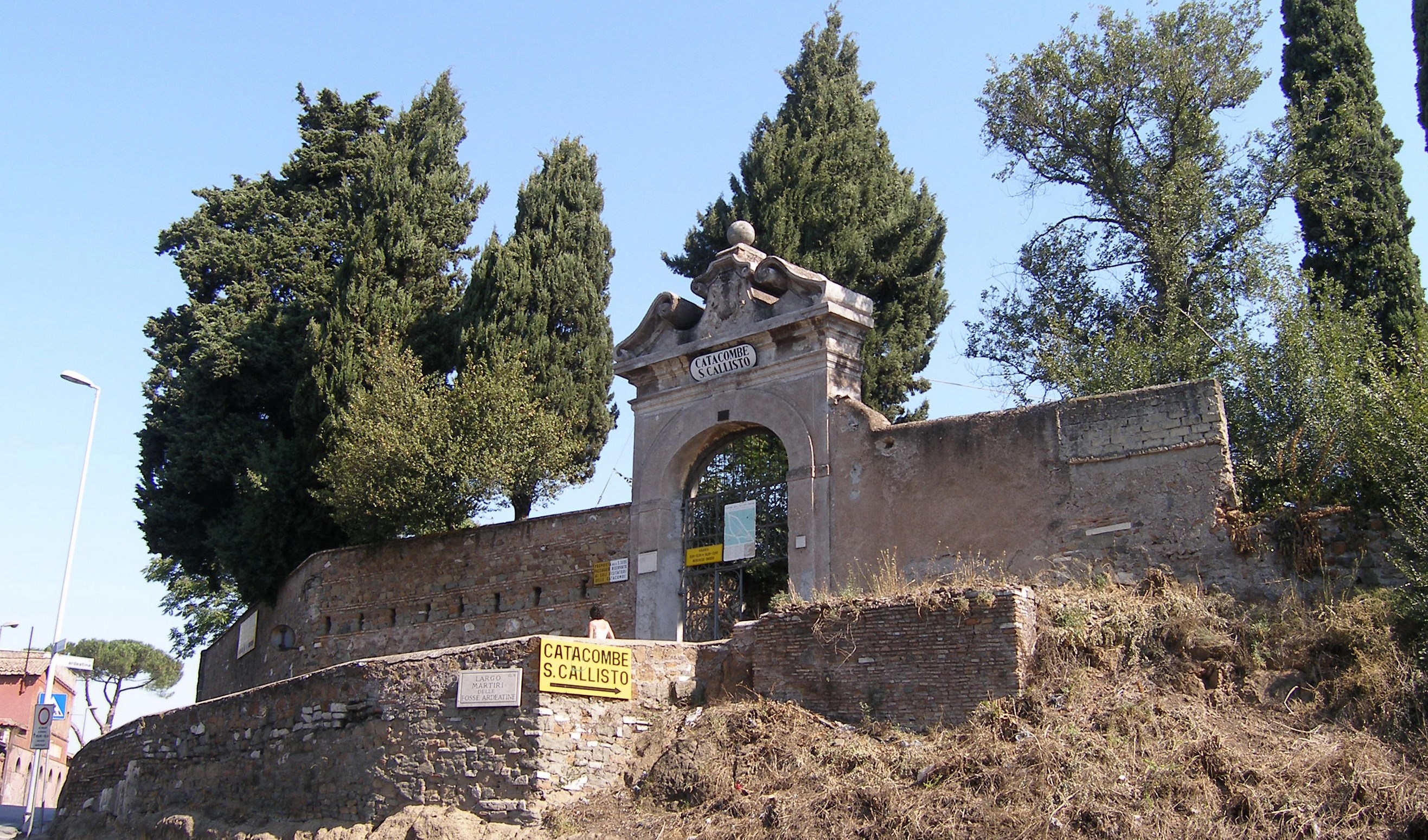 Hầm mộ các thánh ở Rome
