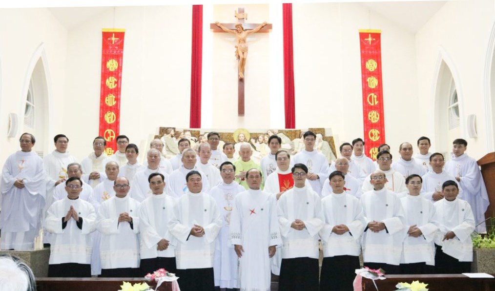 Những “tông đồ dân ngoại”