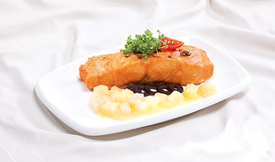 Cá hồi xốt trái cây