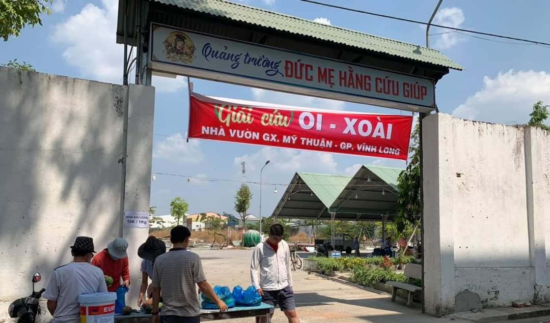 Xứ Thánh Tâm “giải cứu” nông sản