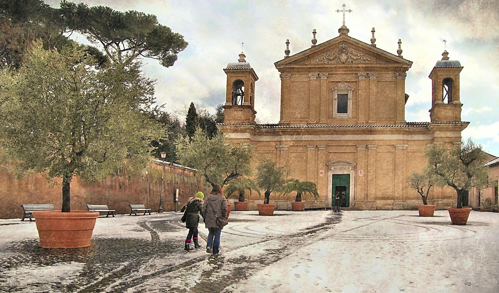 Tiểu Vương Cung Thánh Ðường cổ xưa ở Rome