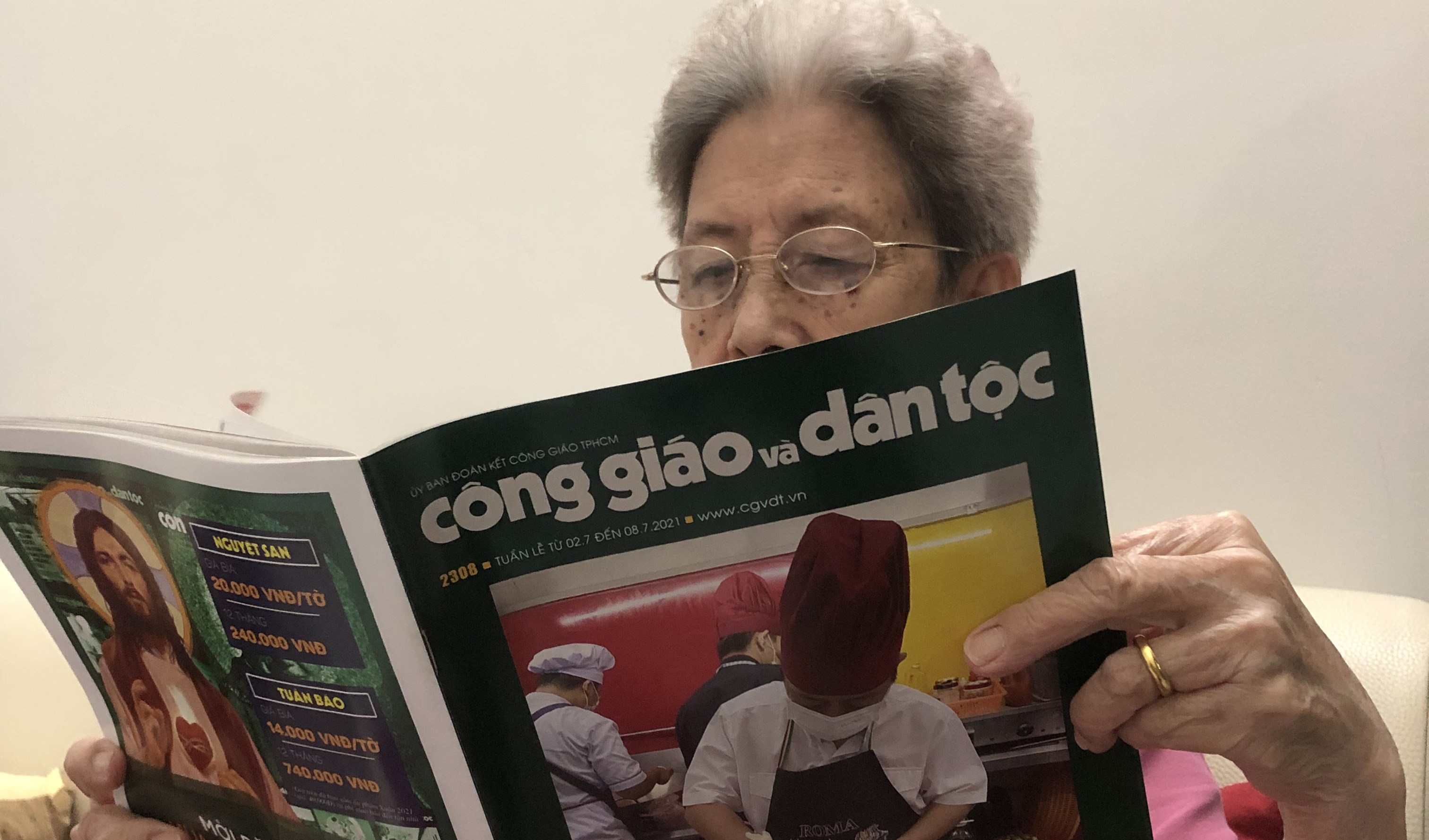 “Khát” báo nhà đạo