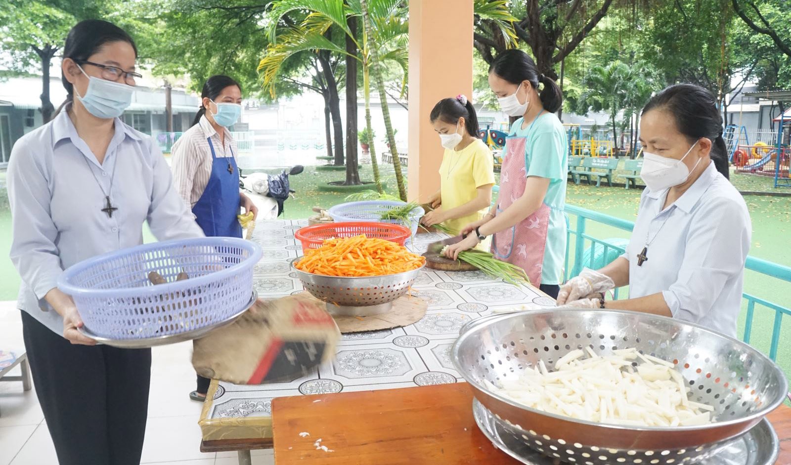 Ðại dịch một năm nhìn lại