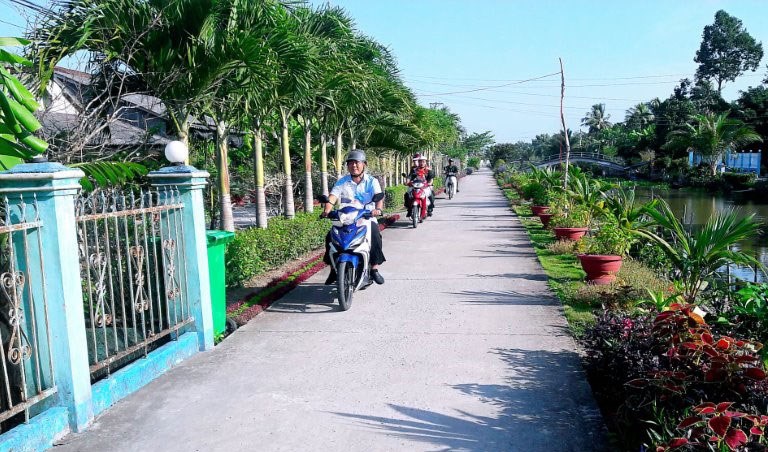 Giữ gìn vẻ mộc của làng quê