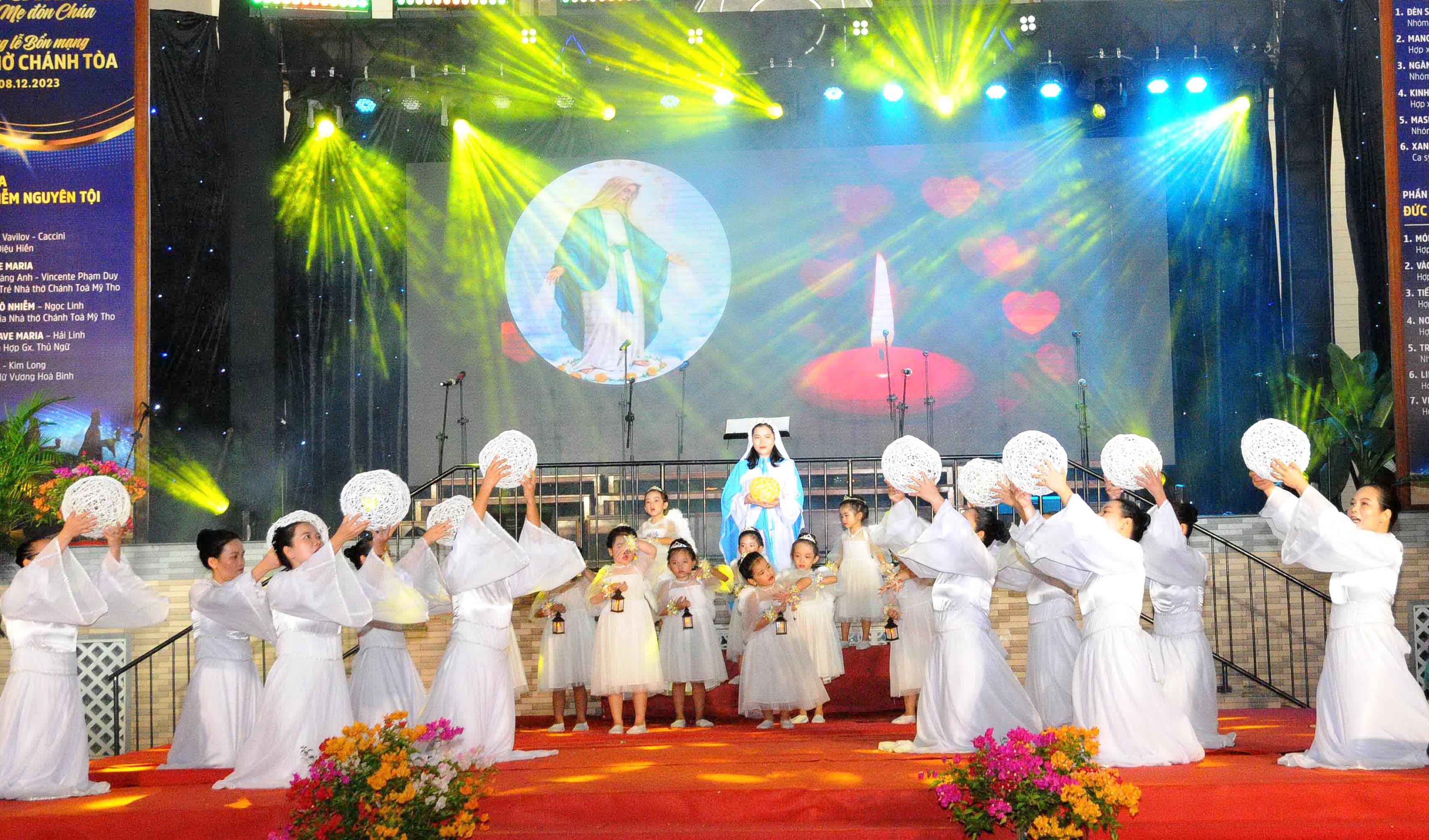 Đêm Thánh ca “Hoan ca Maria Cùng Mẹ đón Chúa”.