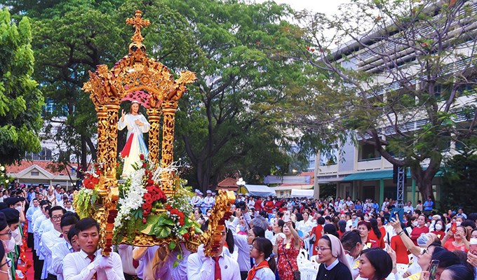 Sùng kính Lòng Chúa Thương Xót ở các giáo phận