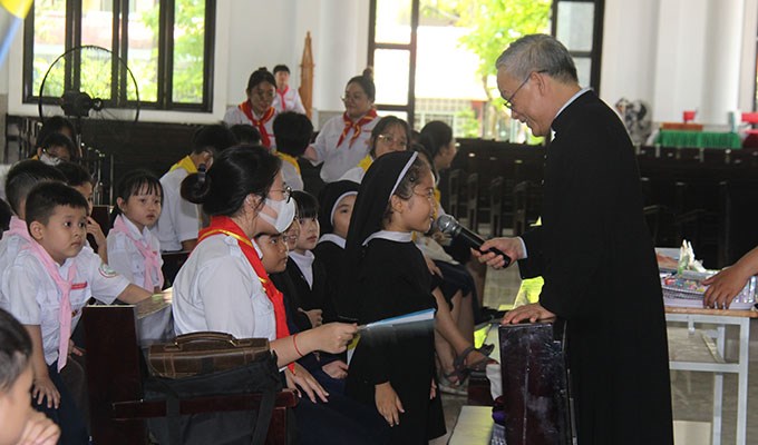Gieo mầm ơn gọi thánh hiến