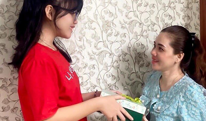 Người trẻ hãy nói lời yêu thương gia đình khi chưa muộn