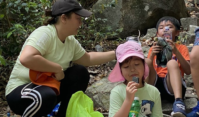 Mùa hè, phụ huynh Là “giáo viên” đặc biệt của con