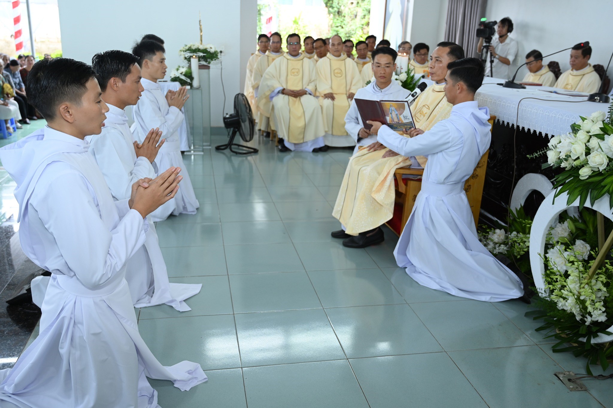 Lễ khấn của 8 đan sĩ Xi Tô Thánh Mẫu An Phước