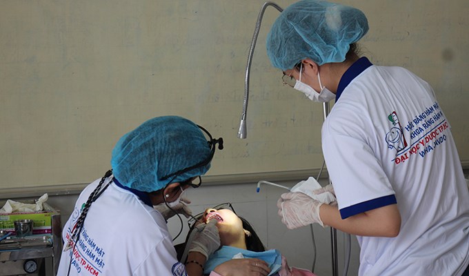 Hiện diện để lan tỏa  yêu thương
