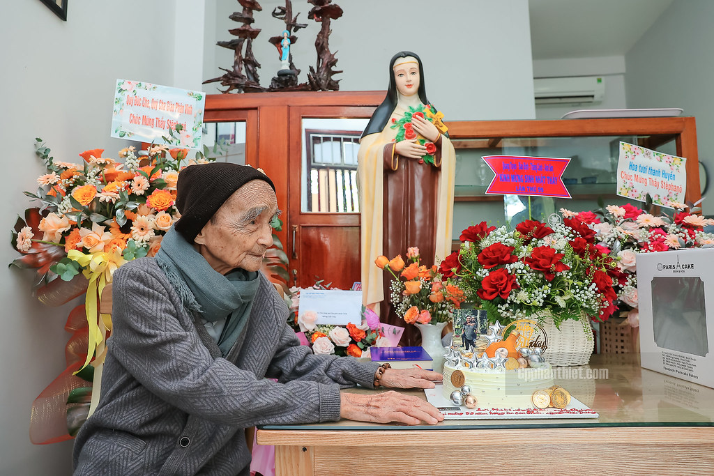Mừng đại thượng thọ thầy Stêphanô Nguyễn Khắc Dương