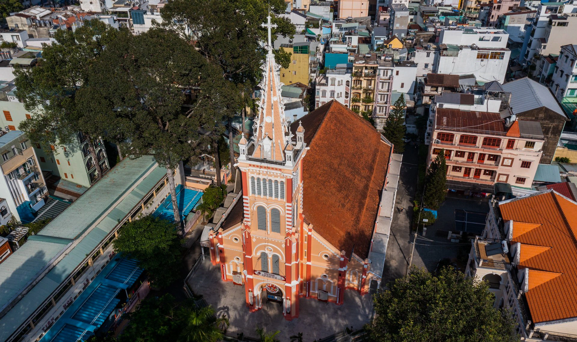 Khi xây mới dễ hơn trùng tu, gìn giữ