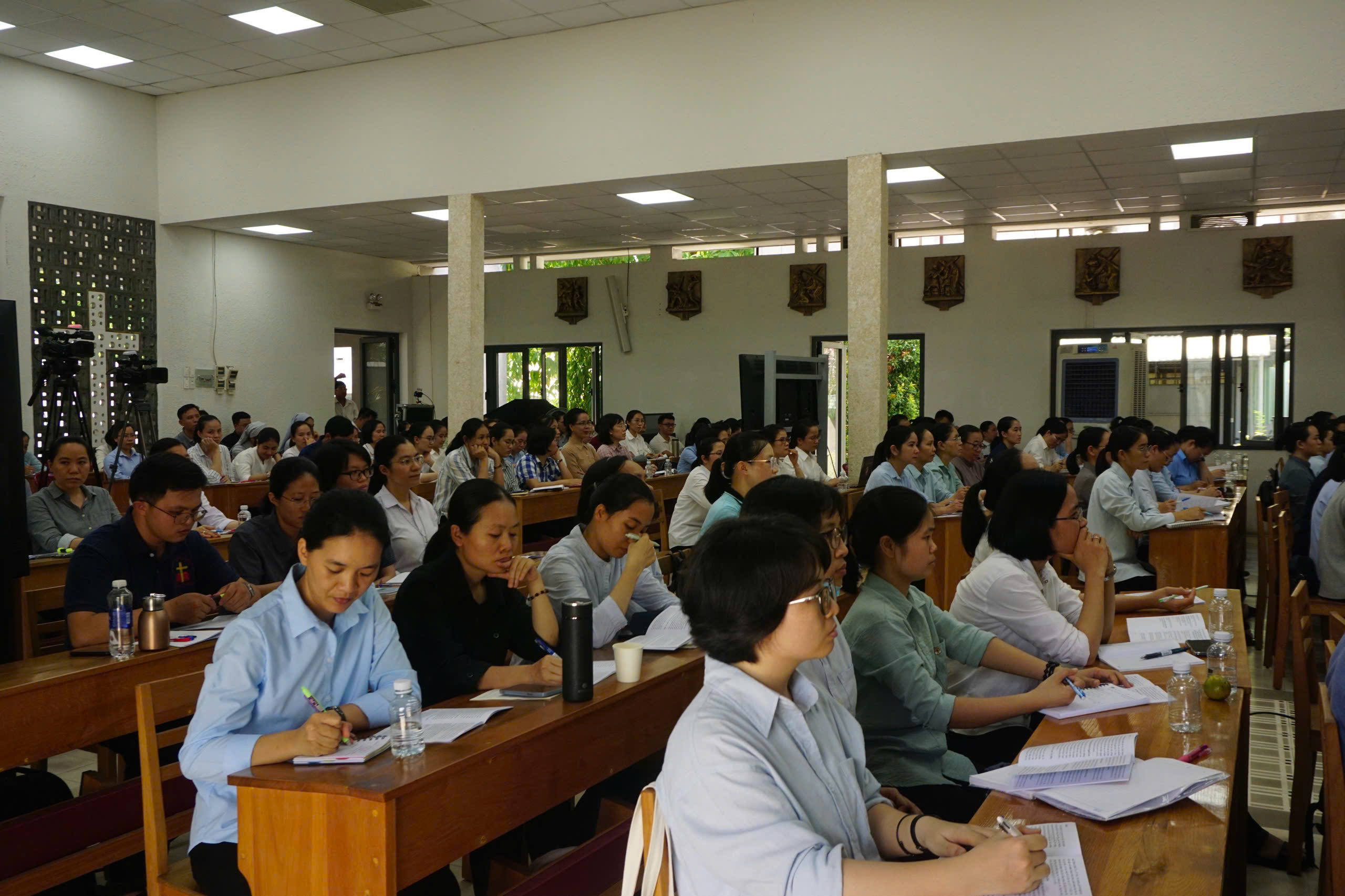 Thách đố đức tin trong giới trẻ hôm nay