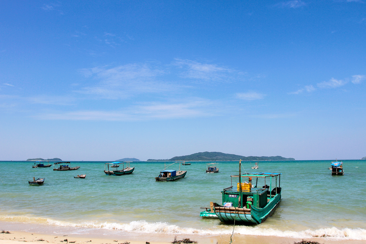 Khi sơ là cô giáo nơi đảo xa