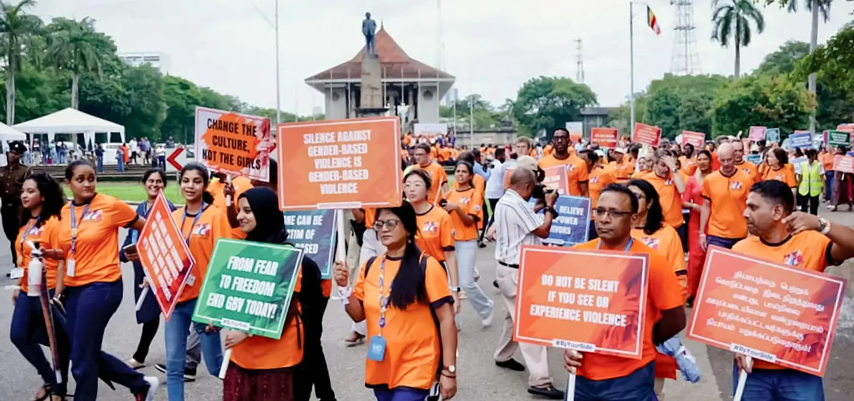 Hinh tin Pax Christi_Tuần hành chống bão lực giới ở Sri Lanka.webp (128 KB)