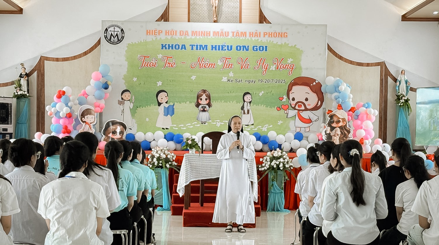 Tuổi trẻ, niềm tin và hy vọng