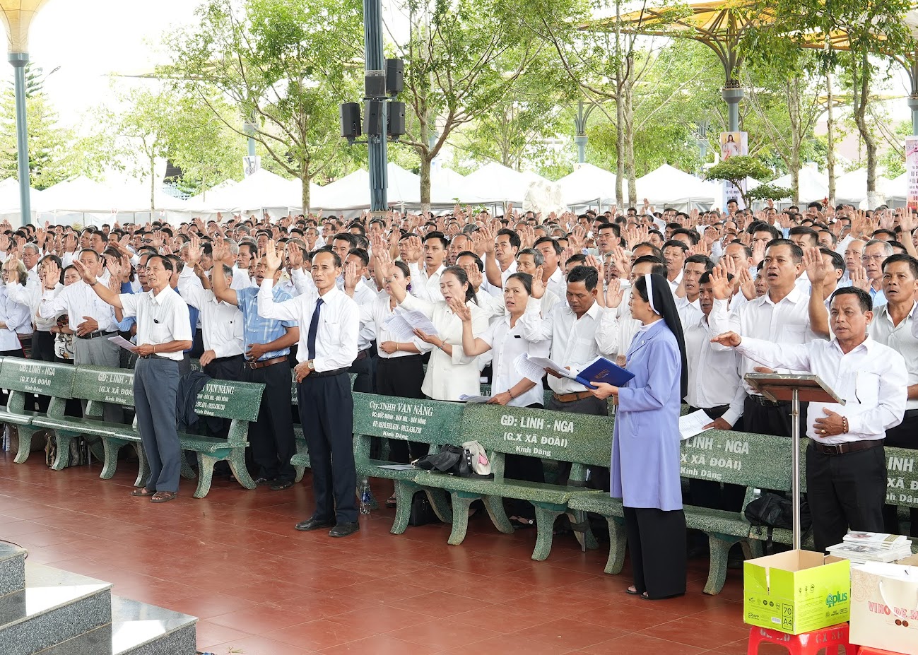 Phục vụ trong hy vọng